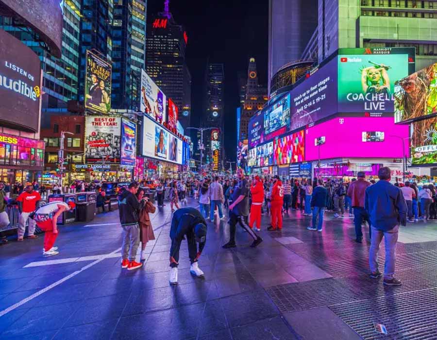 Tipos de paneles publicitarios: descubre cuál es el más efectivo para tu marca